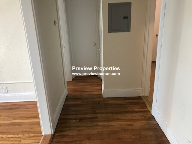1 bed, 1 bath apartment for rent at 8 Vinal St Unit 6P, Brighton — photo 10 of 20