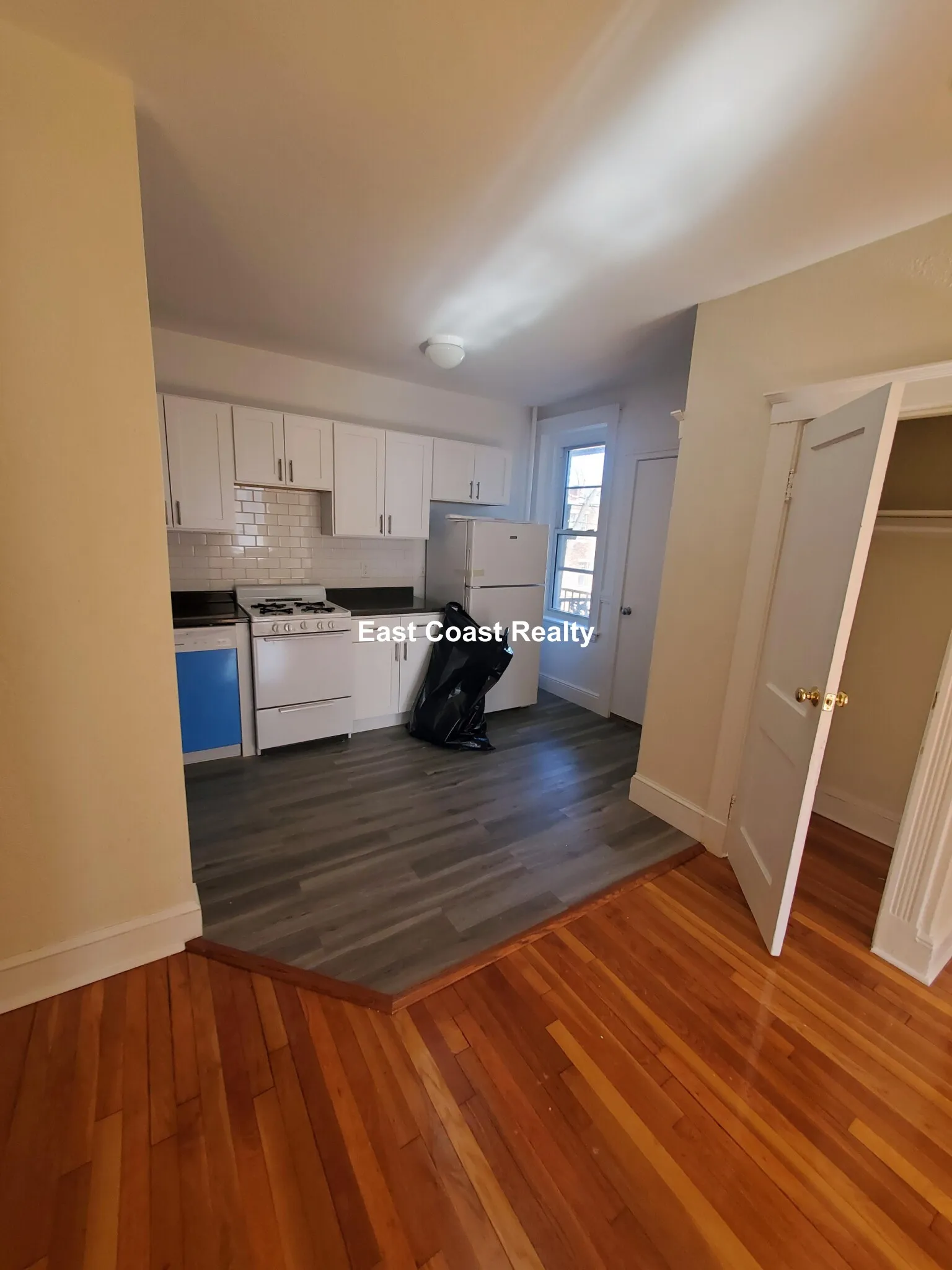 2 bed, 1 bath apartment for rent at 8 Vinal St Unit 8, Brighton — photo 3 of 11
