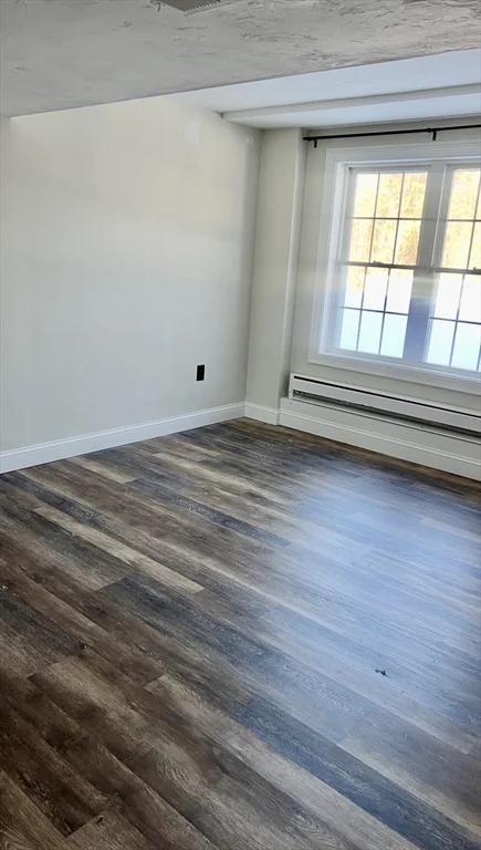4 bed, 3 bath apartment for rent at 8 Vista Cir, Rutland — photo 26 of 32