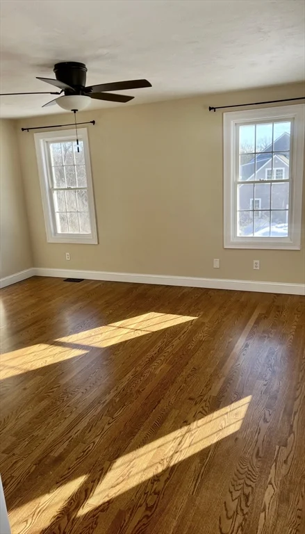 4 bed, 3 bath apartment for rent at 8 Vista Cir, Rutland — photo 11 of 32