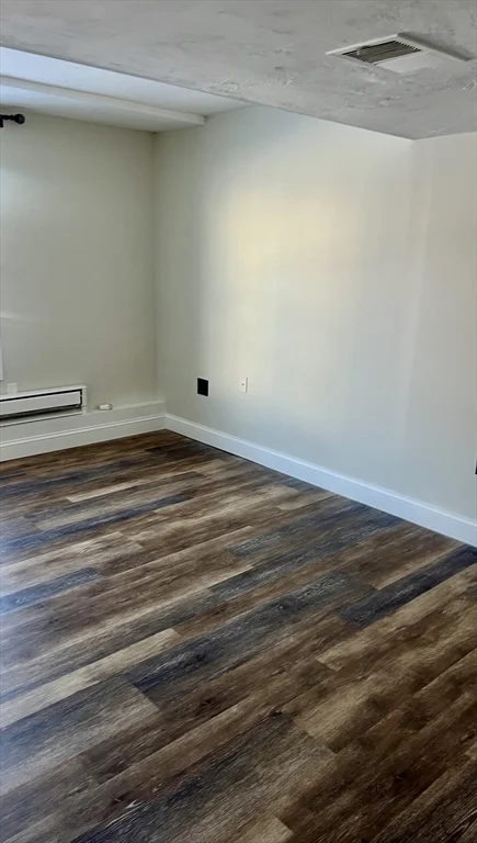 4 bed, 3 bath apartment for rent at 8 Vista Cir, Rutland — photo 25 of 32
