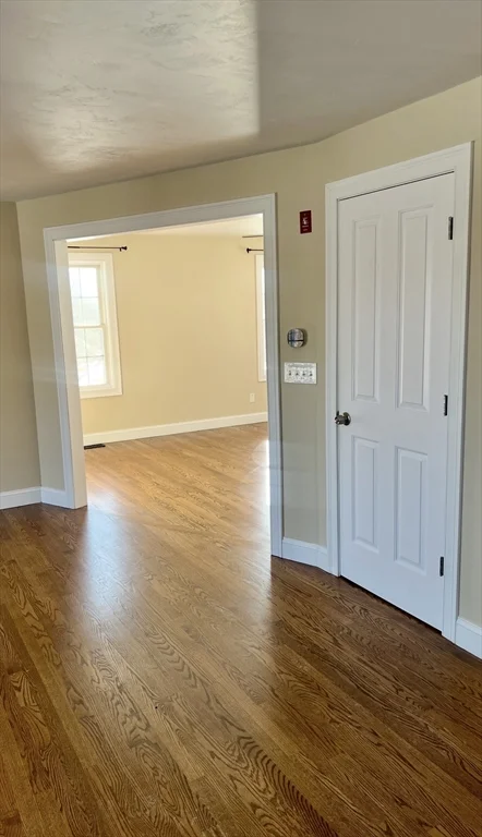 4 bed, 3 bath apartment for rent at 8 Vista Cir, Rutland — photo 8 of 32