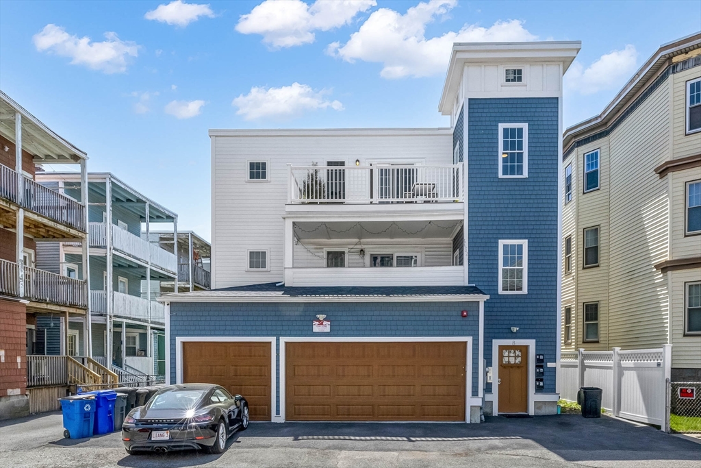 5 bed, 3 bath apartment for rent at 8 W Bellflower St Unit 1, Dorchester — photo 26 of 26