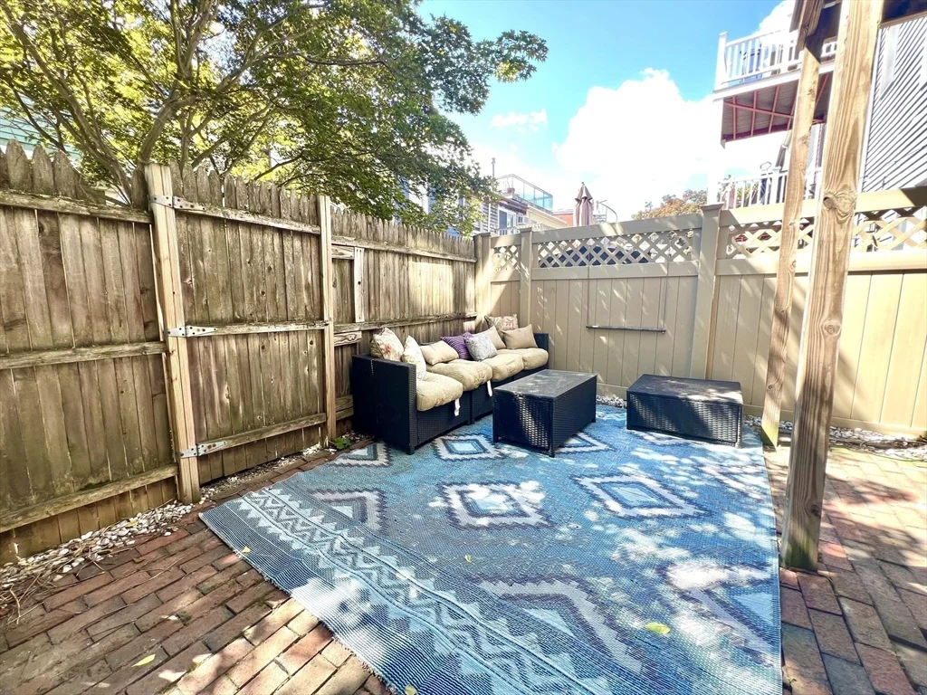 Studio bed, 1 bath apartment for rent at 8 Wall St Unit 1, Charlestown — photo 15 of 15