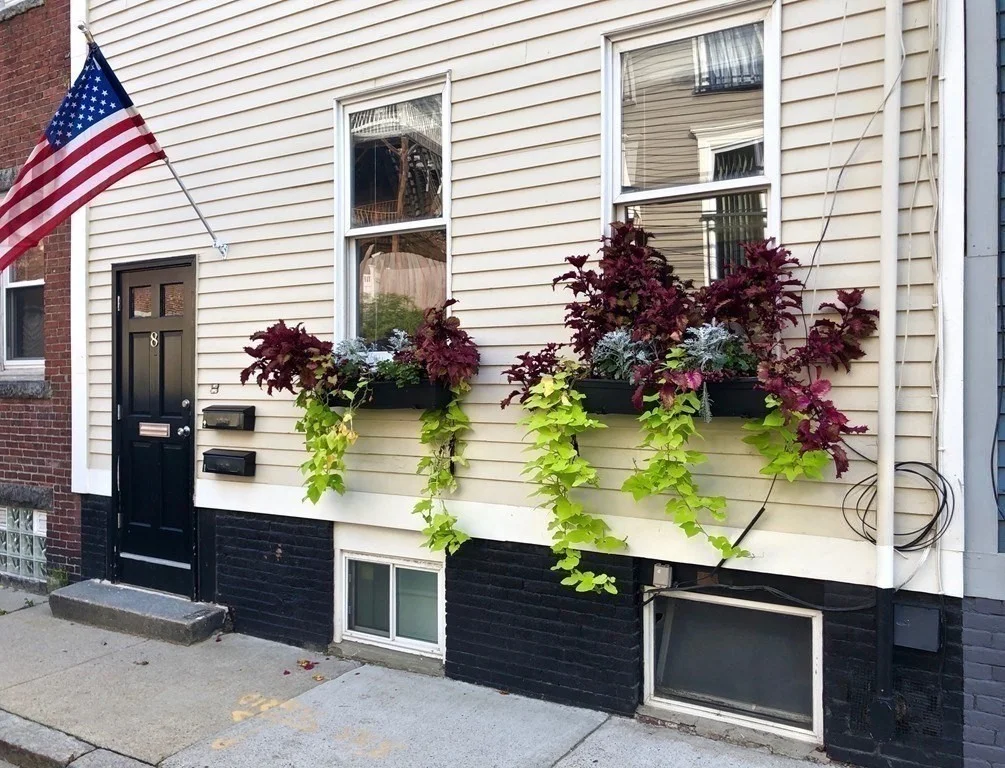Studio bed, 1 bath apartment for rent at 8 Wall St Unit 1, Charlestown