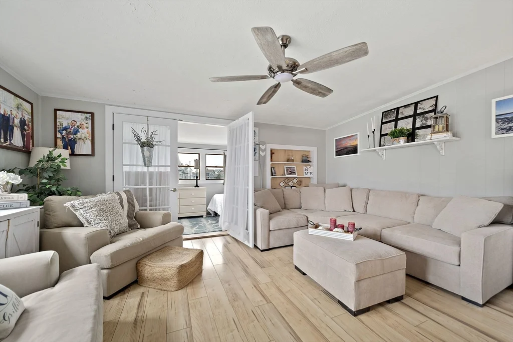 3 bed, 2 bath apartment for rent at 8 Water St, Marshfield — photo 16 of 30