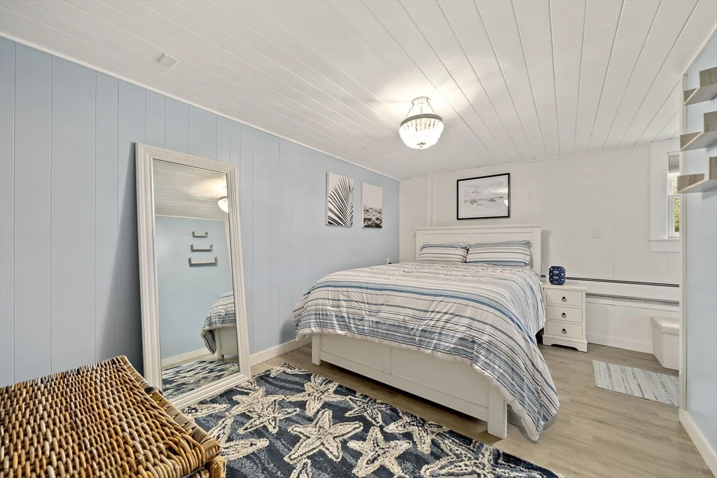 3 bed, 2 bath apartment for rent at 8 Water St, Marshfield — photo 20 of 30