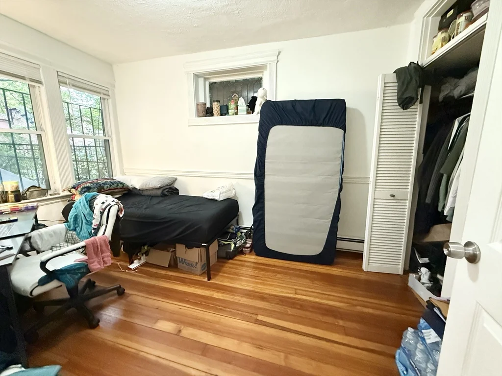 3 bed, 1 bath apartment for rent at 8 Wave Ave Unit 1, Dorchester — photo 7 of 10