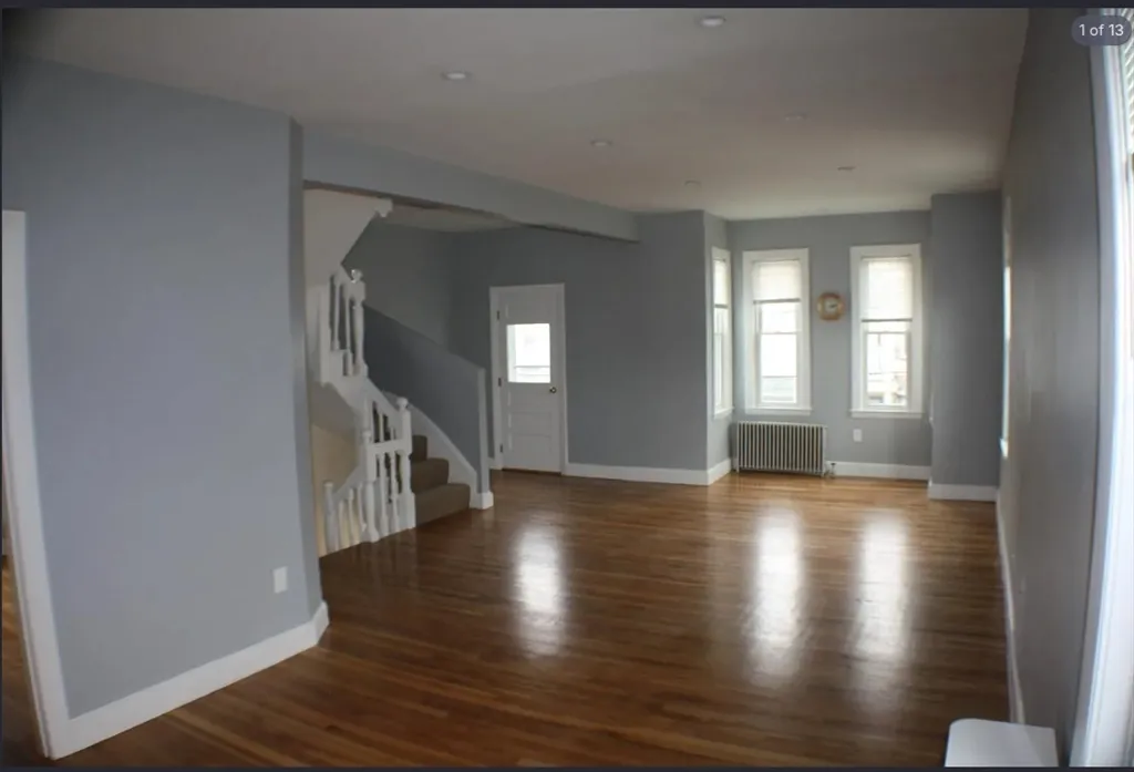 4 bed, 2 bath apartment for rent at 8 Wesley St Unit 2, Winter Hill — photo 1 of 11