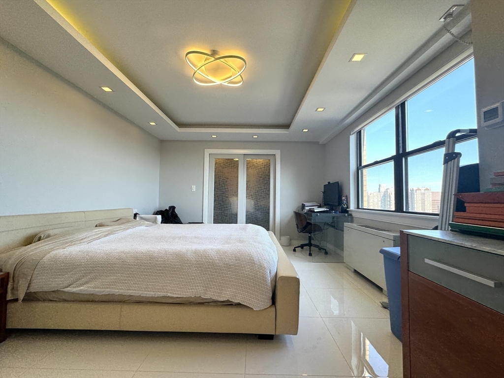 2 bed, 2 bath apartment for rent at 8 Whittier Pl Unit 15K, West End — photo 15 of 25