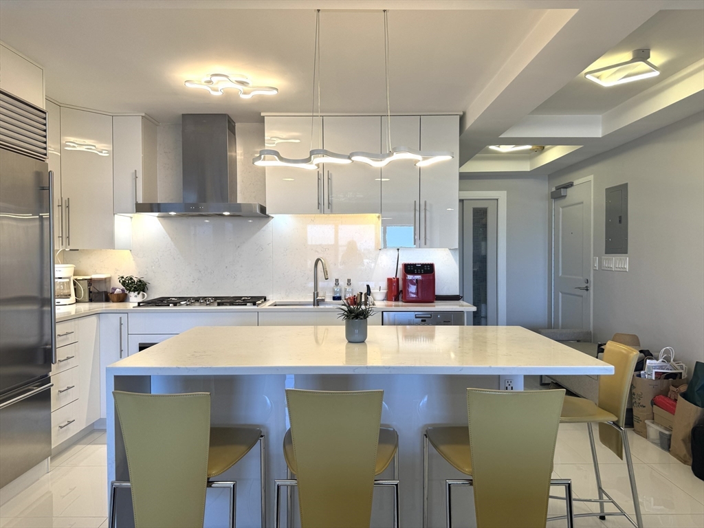 2 bed, 2 bath apartment for rent at 8 Whittier Pl Unit 15K, West End — photo 6 of 25