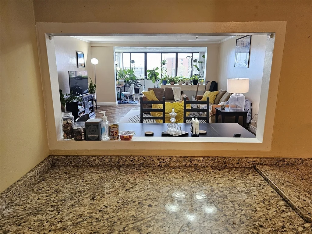 1 bed, 1 bath apartment for rent at 8 Whittier Pl Unit 5A, West End — photo 6 of 39