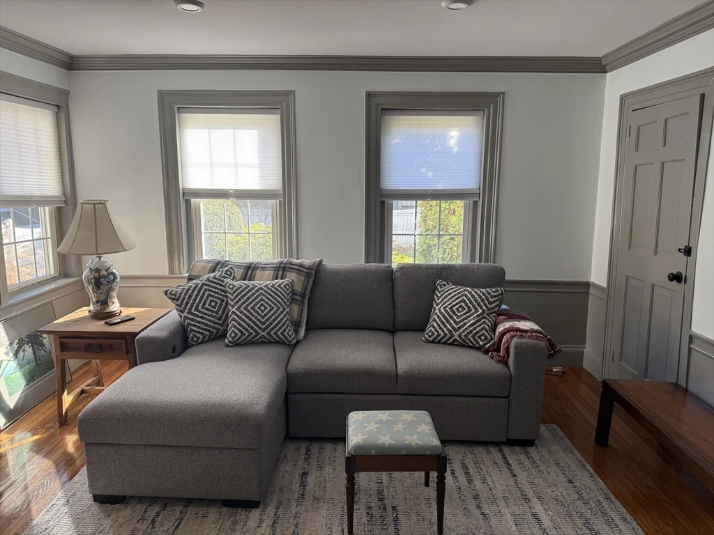 1 bed, 1 bath apartment for rent at 8 Williams St Unit E1, Salem — photo 3 of 10