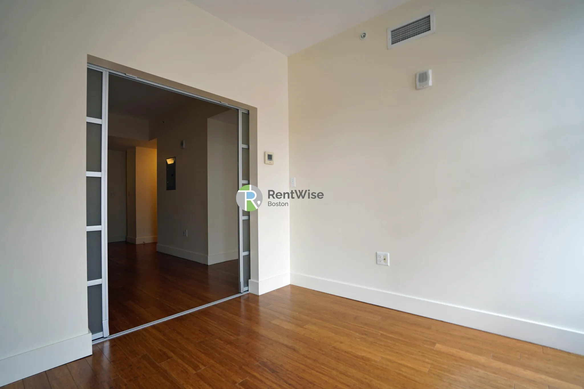 2 bed, 1 bath apartment for rent at 8 Winter St Unit 1005, Boston Downtown — photo 10 of 26