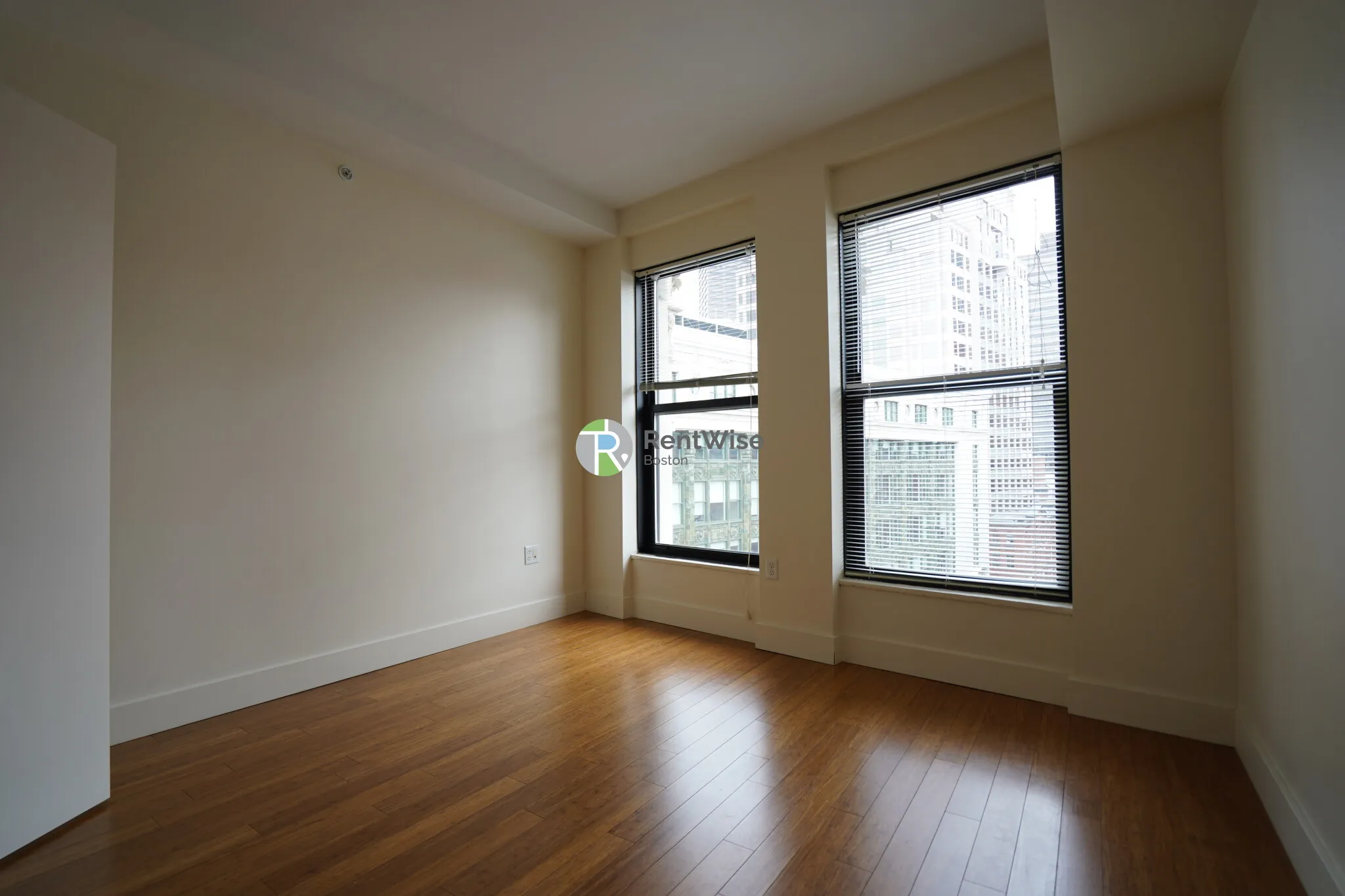 2 bed, 1 bath apartment for rent at 8 Winter St Unit 1005, Boston Downtown — photo 21 of 26