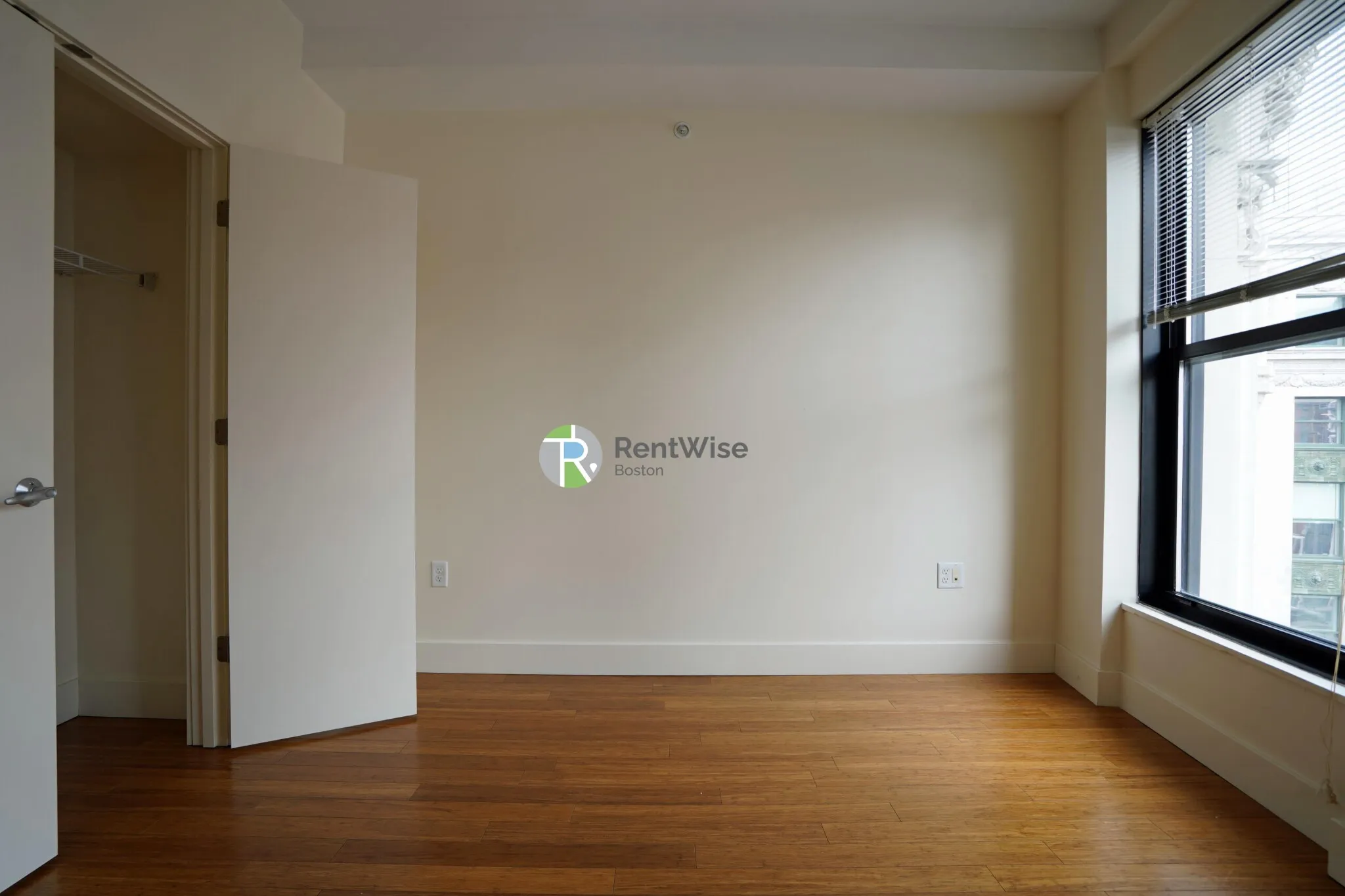 2 bed, 1 bath apartment for rent at 8 Winter St Unit 1005, Boston Downtown — photo 13 of 26