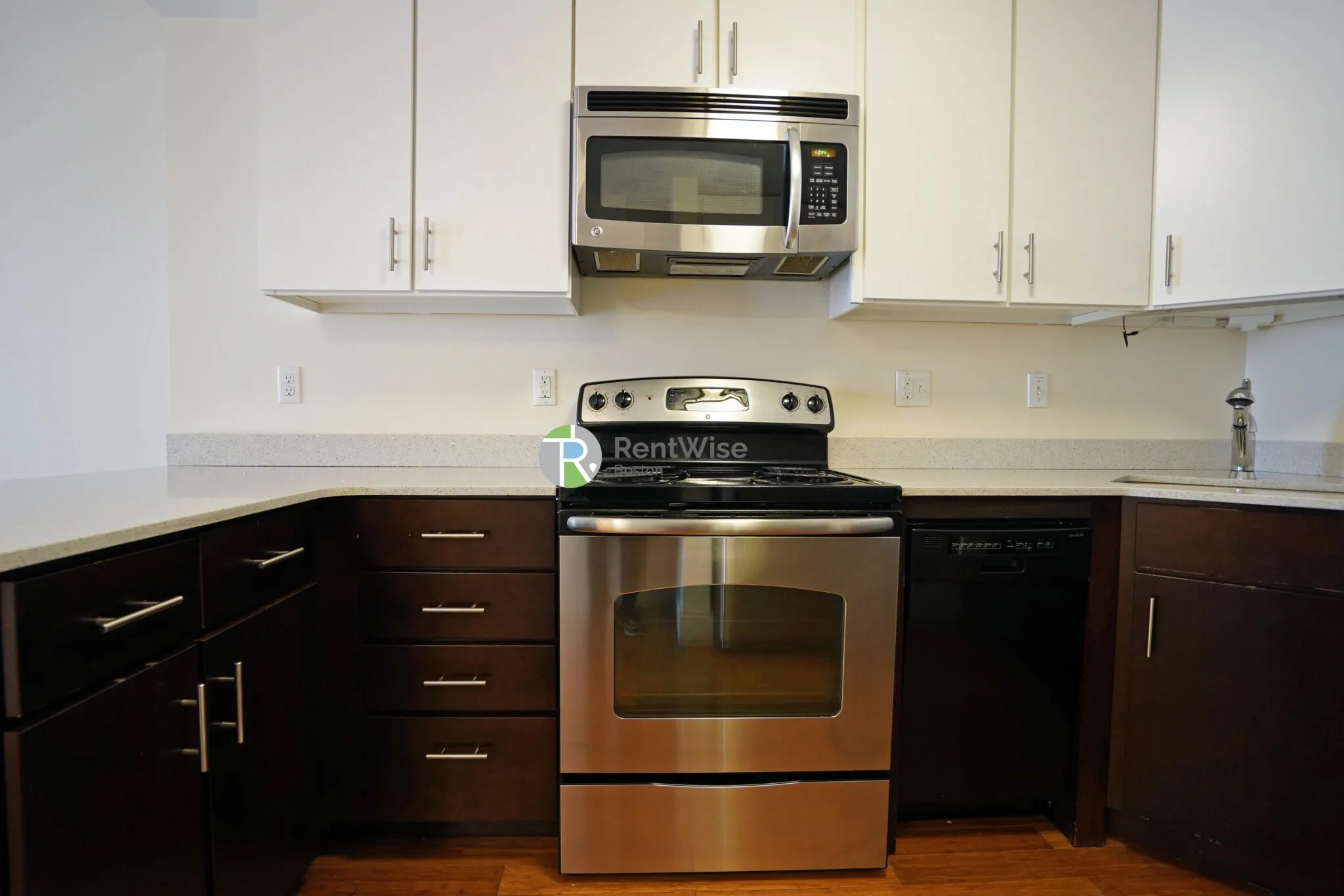 2 bed, 1 bath apartment for rent at 8 Winter St Unit 1005, Boston Downtown — photo 5 of 26