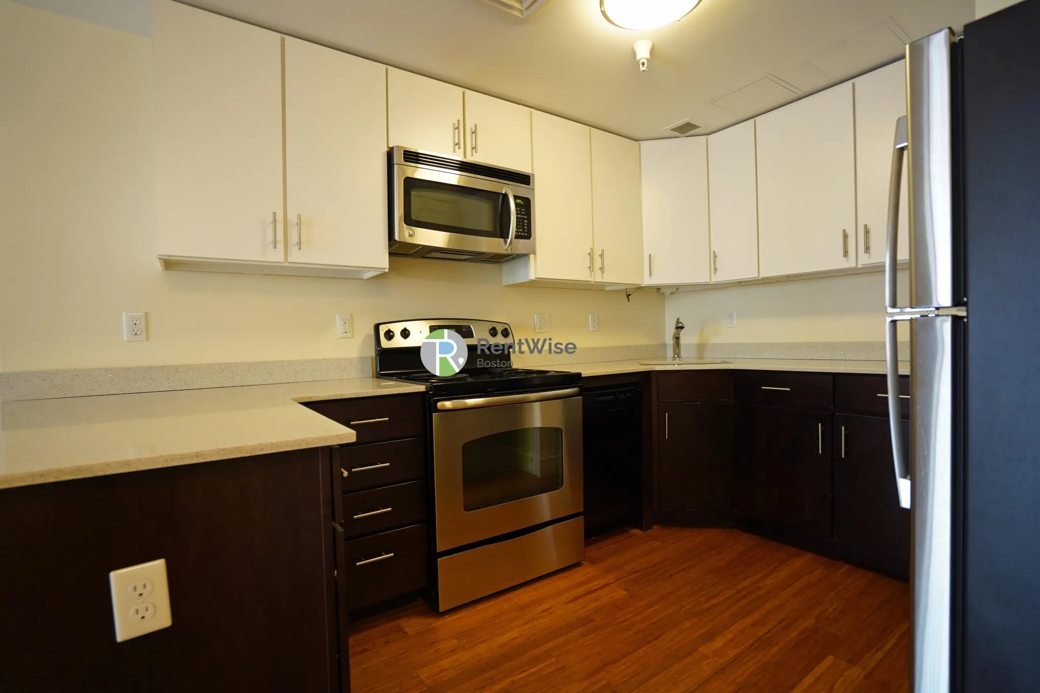 2 bed, 1 bath apartment for rent at 8 Winter St Unit 1005, Boston Downtown — photo 4 of 26