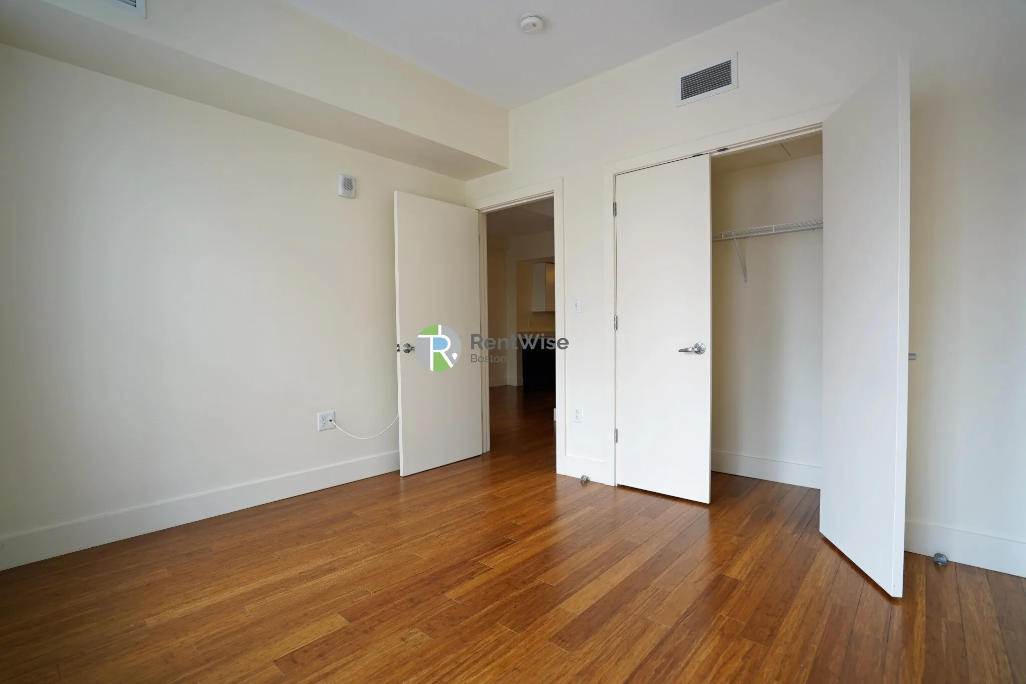 2 bed, 1 bath apartment for rent at 8 Winter St Unit 1005, Boston Downtown — photo 14 of 26