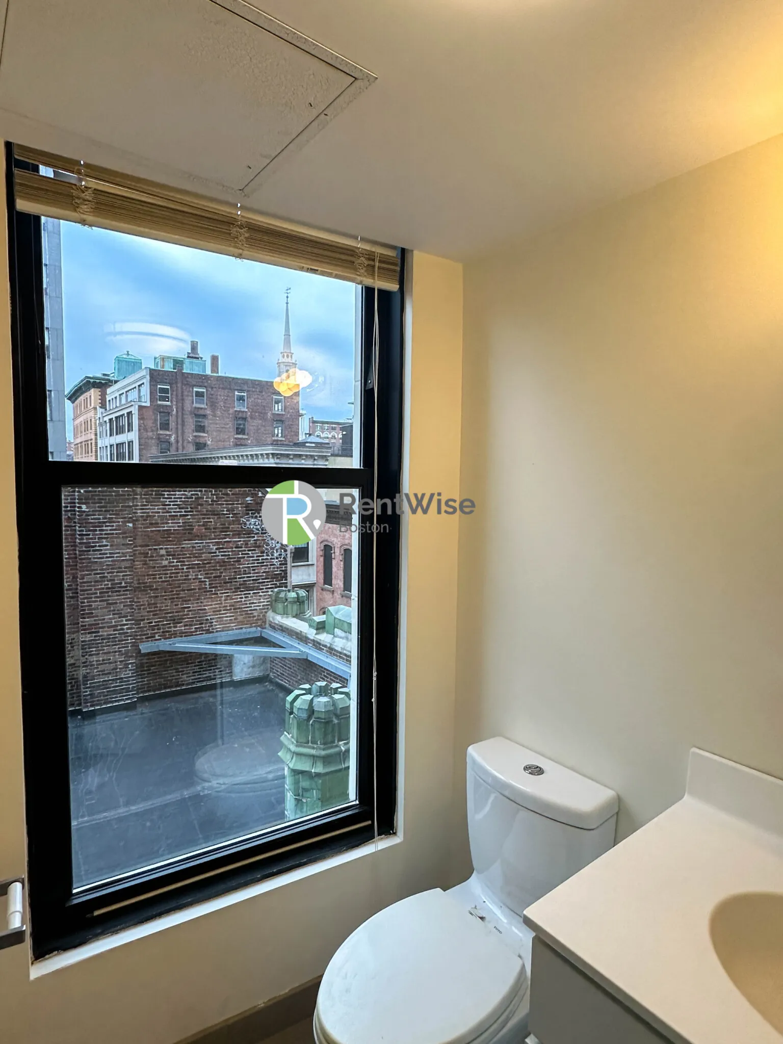 Studio bed, 1 bath apartment for rent at 8 Winter St Unit 701, Boston Downtown — photo 9 of 14