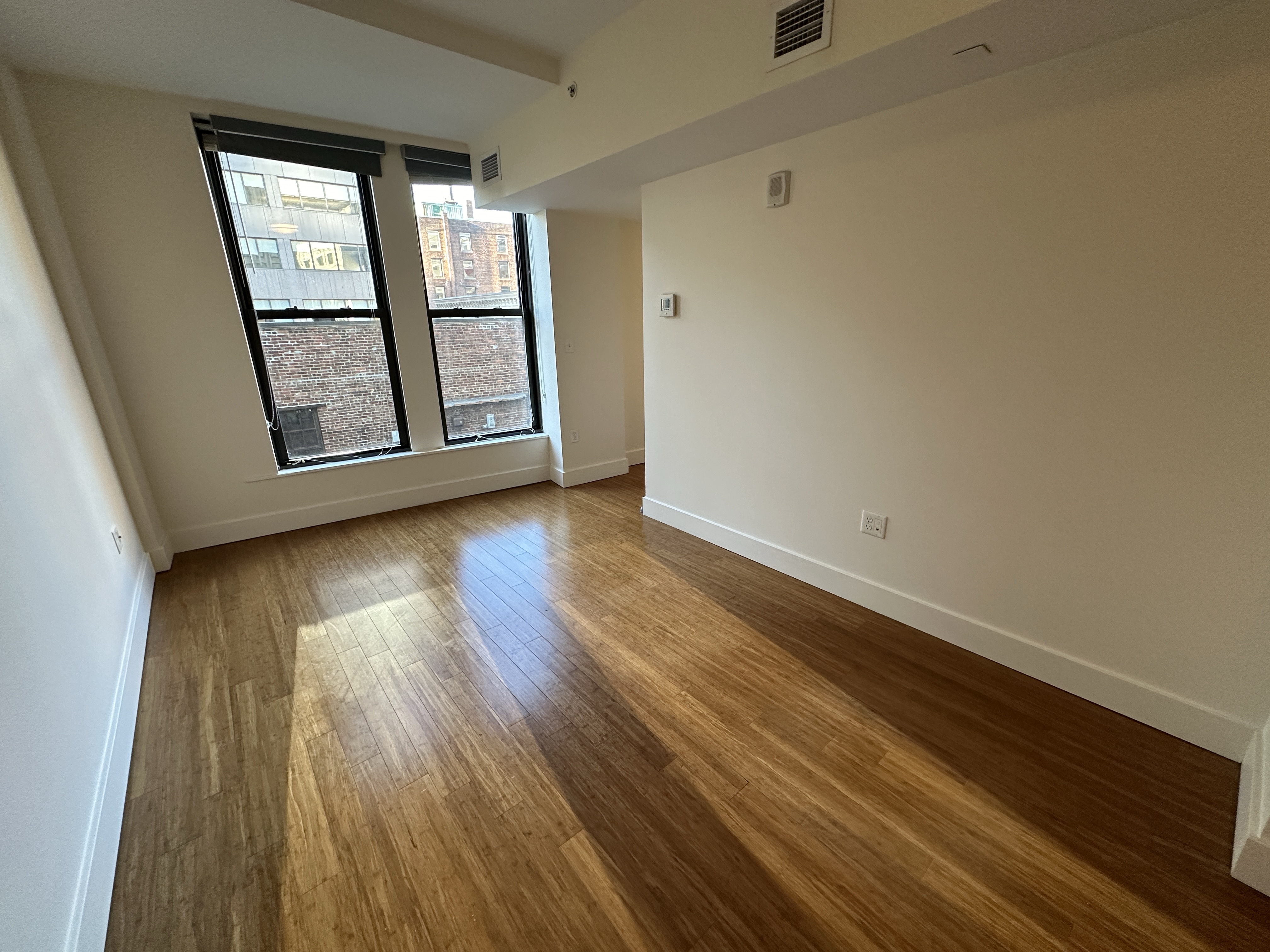 Studio bed, 1 bath apartment for rent at 8 Winter St Unit 701-CF, Boston Downtown — photo 1 of 9