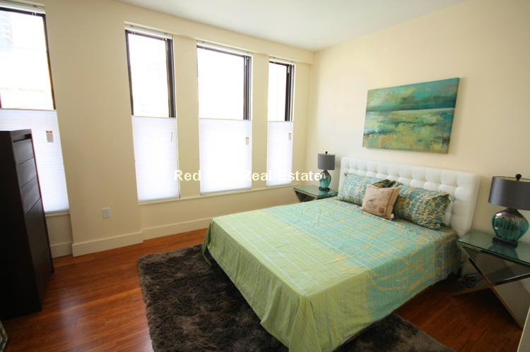 1 bed, 1 bath apartment for rent at 8 Winter St Unit 703, Midtown — photo 3 of 13
