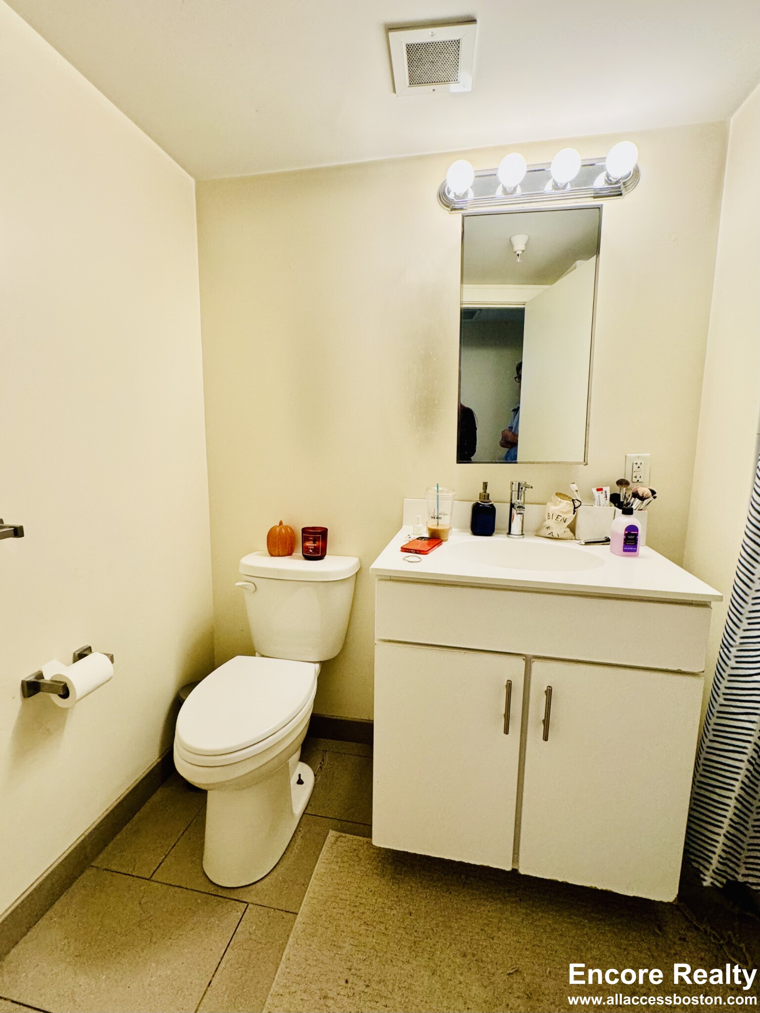 1 bed, 1 bath apartment for rent at 8 Winter St Unit 704, Boston Downtown — photo 4 of 7