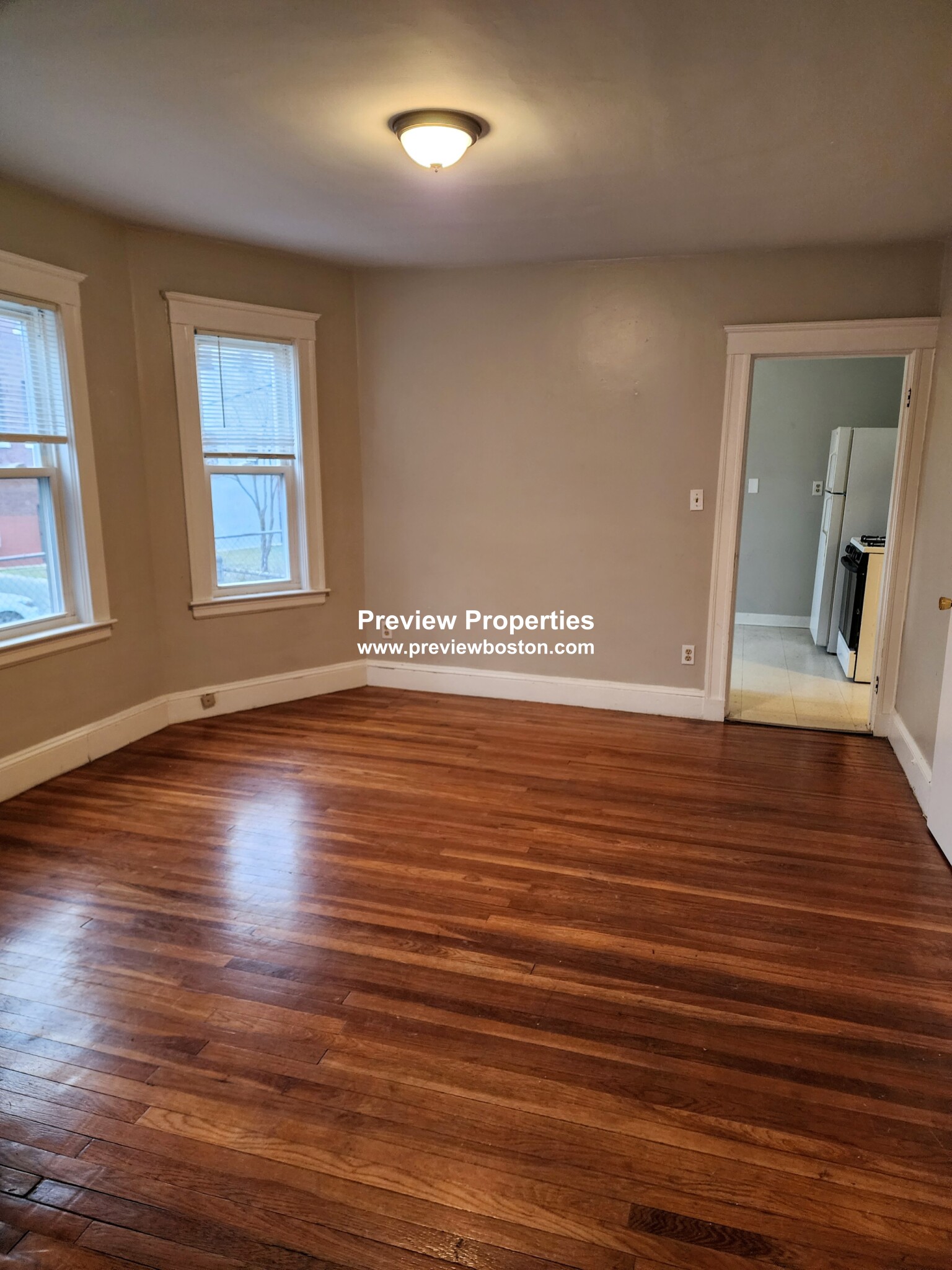 2 bed, 1 bath apartment for rent at 8 Woodside Ave Unit 1, Jamaica Plain — photo 2 of 22