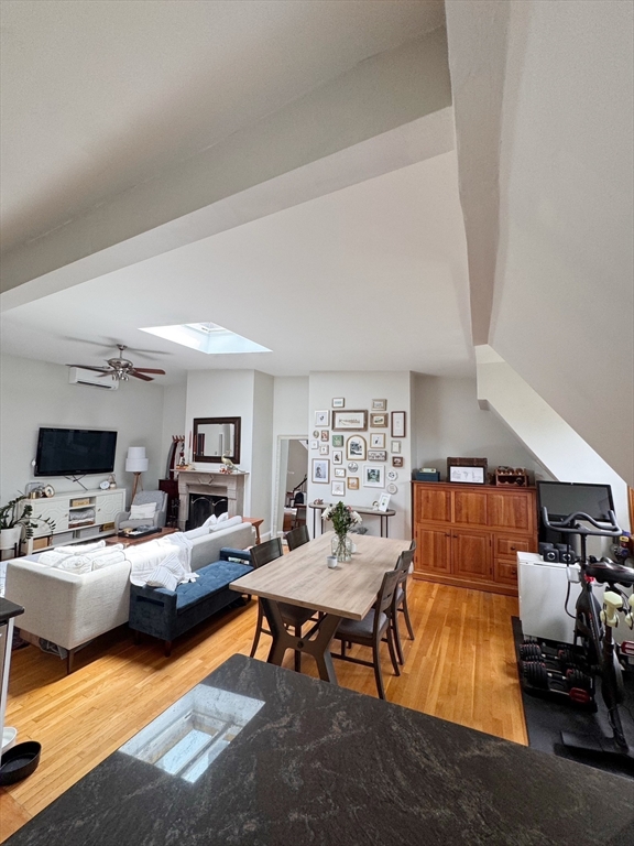 1 bed, 1 bath apartment for rent at 8 Worcester Sq Unit 5, South End — photo 3 of 16