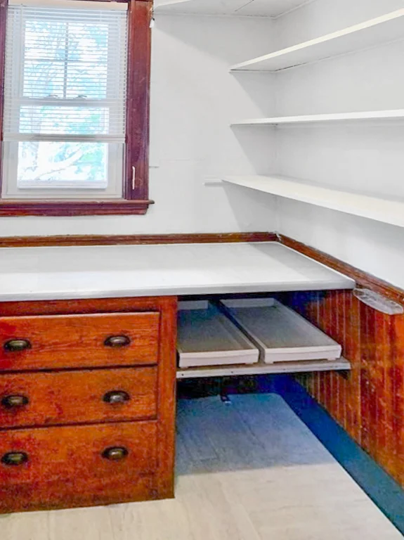 2 bed, 1 bath apartment for rent at 8 Wyvern St Unit 2, Jamaica Plain — photo 6 of 20