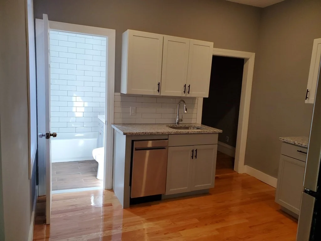 2 bed, 1 bath apartment for rent at 80 0tis Unit 1, East Cambridge — photo 5 of 15