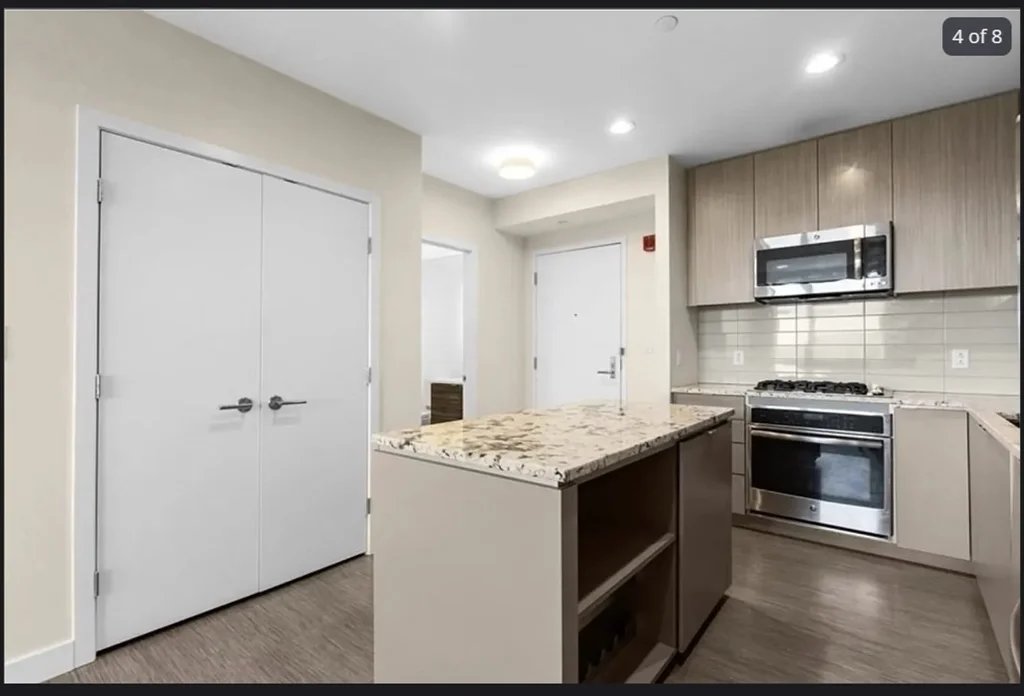1 bed, 1 bath apartment for rent at 80-82 Fenwood Rd Unit 1007, Coolidge Corner — photo 2 of 8