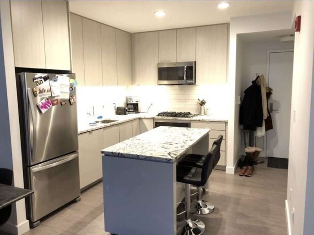 1 bed, 1 bath apartment for rent at 80-82 Fenwood Rd Unit 716, Longwood — photo 2 of 17