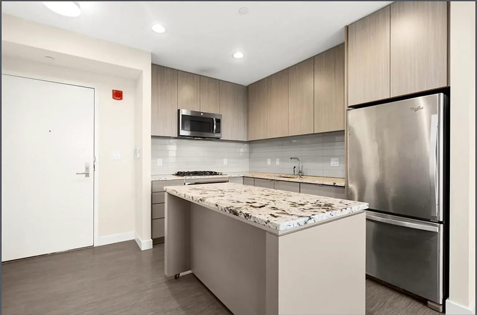 1 bed, 1 bath apartment for rent at 80-82 Fenwood Rd Unit 80-82, Longwood — photo 5 of 8