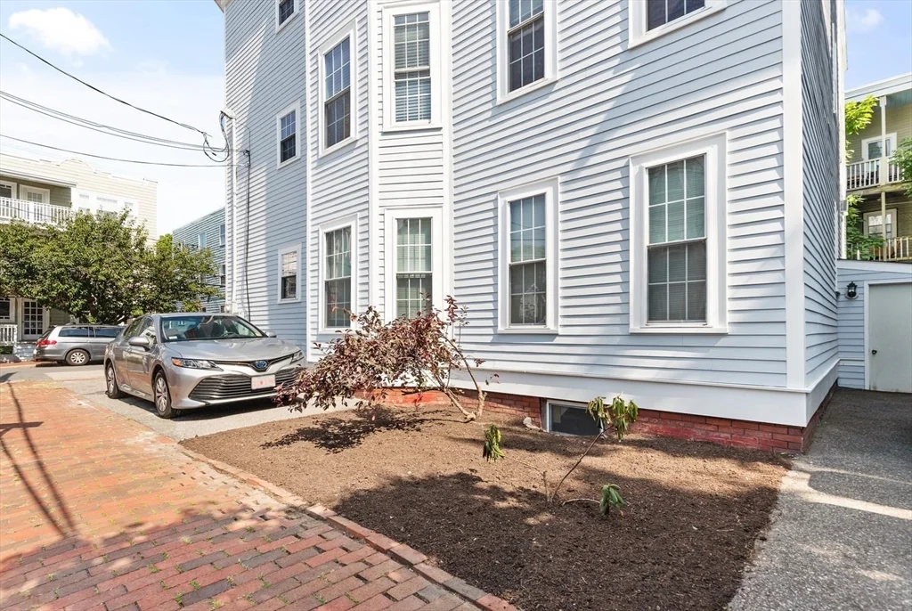 2 bed, 1 bath apartment for rent at 80 Allston St Unit 2, Cambridgeport — photo 27 of 27