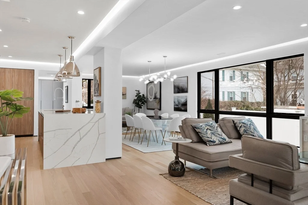 5 bed, 4+ bath apartment for rent at 80 Alpine St, West Cambridge — photo 6 of 41