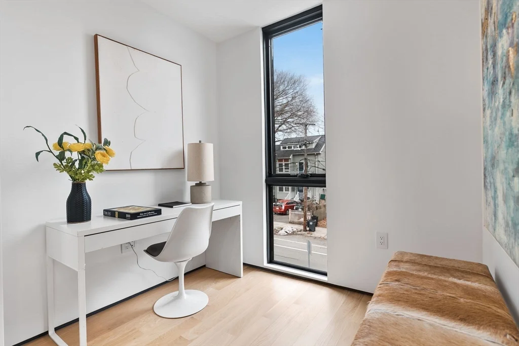 5 bed, 4+ bath apartment for rent at 80 Alpine St, West Cambridge — photo 25 of 41
