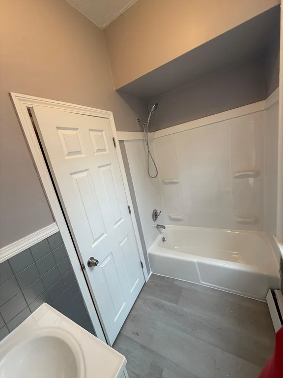 1 bed, 1 bath apartment for rent at 80 Baker St Unit 1L, Lynn — photo 3 of 5