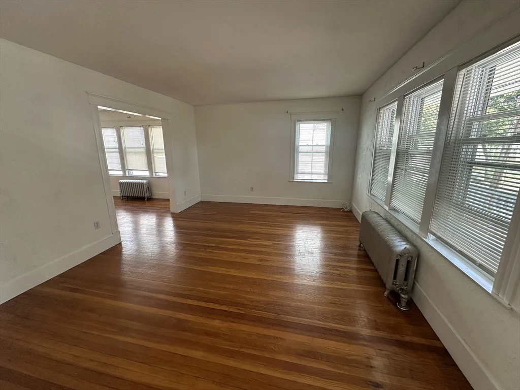 2 bed, 1 bath apartment for rent at 80 Beacon St Unit 1, Arlington — photo 2 of 18