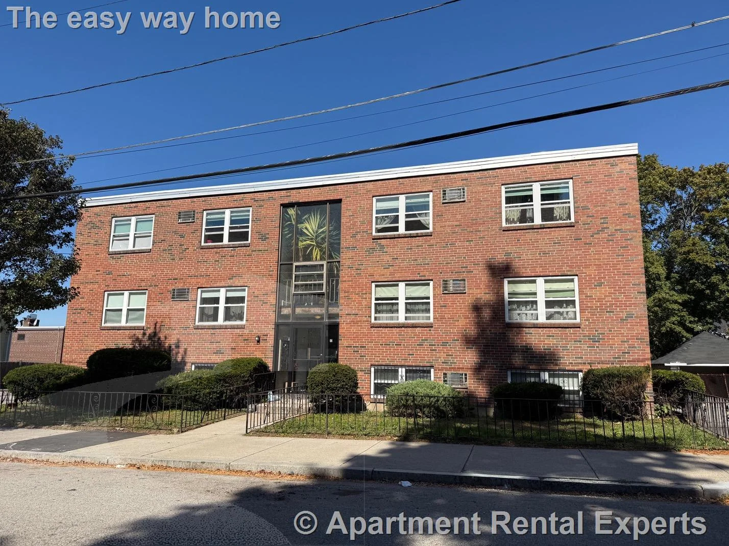 1 bed, 1 bath apartment for rent at 80 Bow St Unit 1, Magoun Square — photo 9 of 10