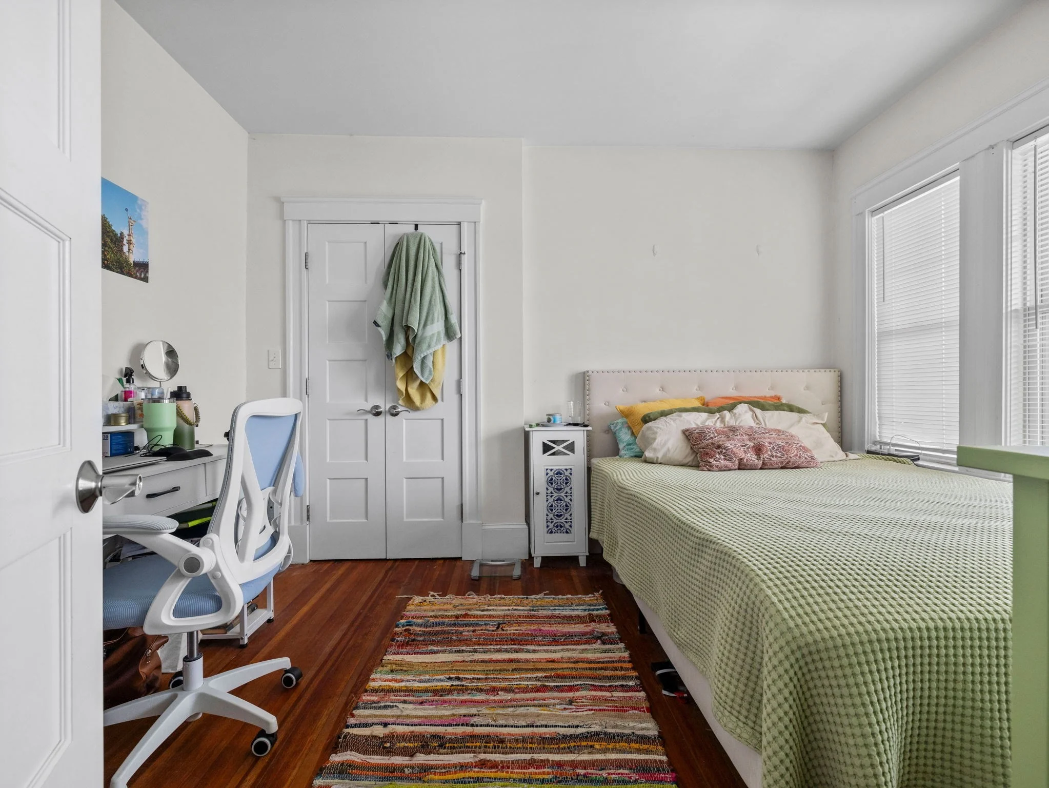 3 bed, 1 bath apartment for rent at 80 Bowdoin St Unit 80, Medford — photo 5 of 14