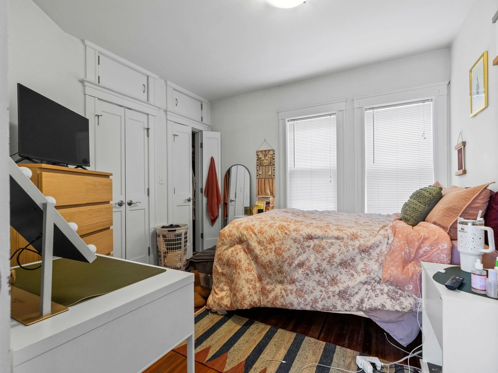 3 bed, 1 bath apartment for rent at 80 Bowdoin St Unit 80, Medford — photo 6 of 14