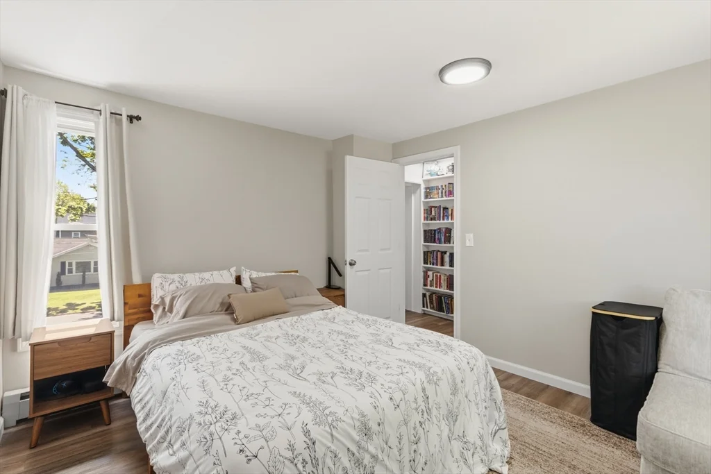 4 bed, 1 bath apartment for rent at 80 Brickett St, Springfield — photo 19 of 40
