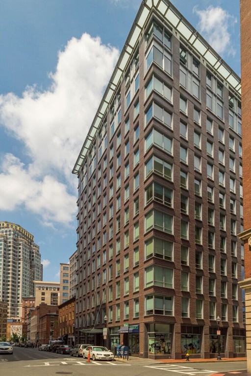1 bed, 1 bath apartment for rent at 80 Broad St Unit 1005, Waterfront — photo 1 of 7