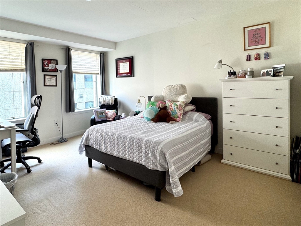 1 bed, 1 bath apartment for rent at 80 Broad St Unit 1006, Boston Downtown — photo 7 of 22