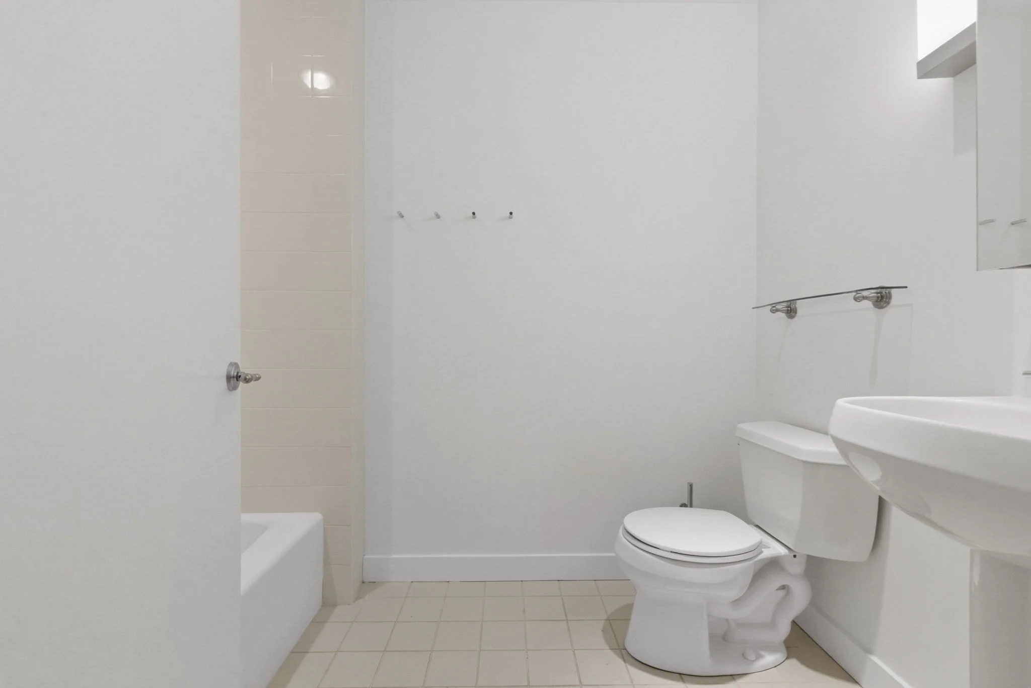 2 bed, 2 bath apartment for rent at 80 Broad St Unit 302-A, Boston Downtown — photo 24 of 31