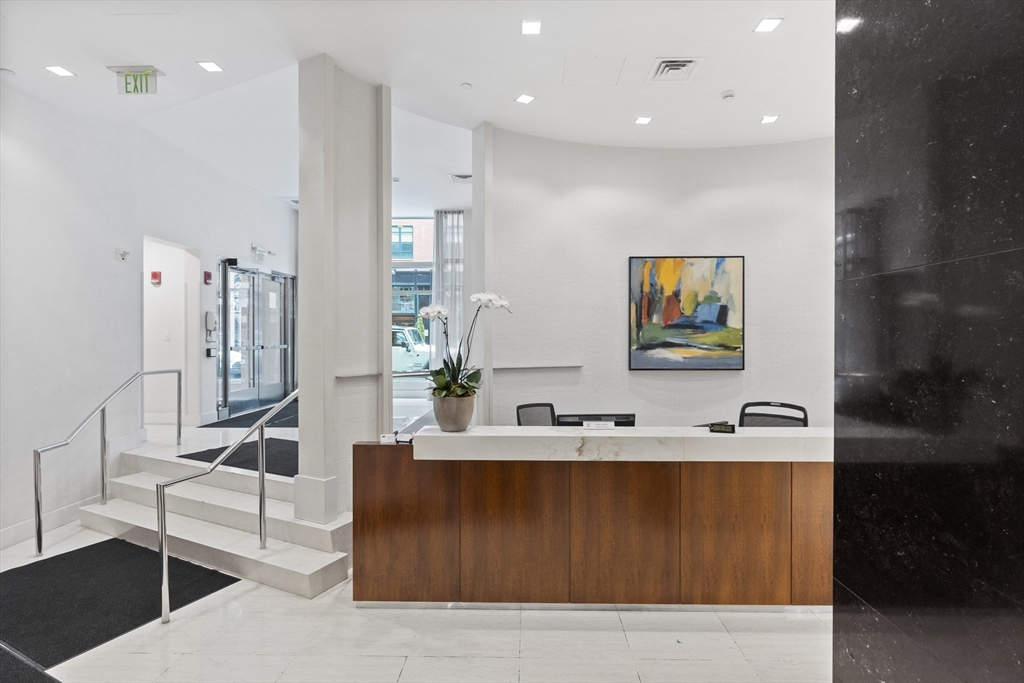 1 bed, 1 bath apartment for rent at 80 Broad St Unit 306, Boston Downtown — photo 18 of 23
