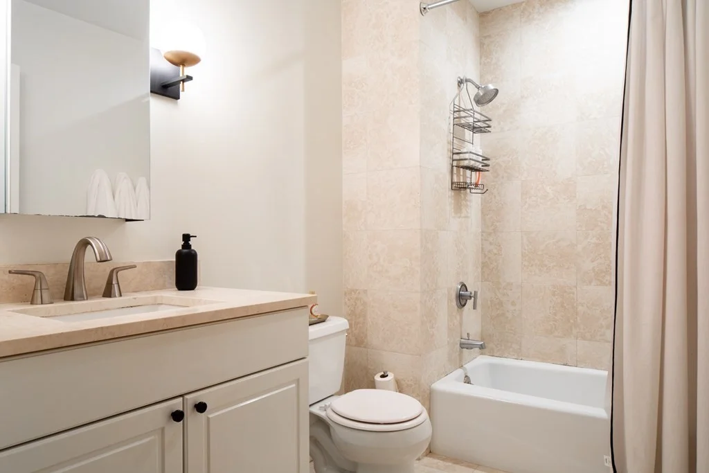 Studio bed, 1 bath apartment for rent at 80 Broad St Unit 505, Boston Downtown — photo 8 of 14
