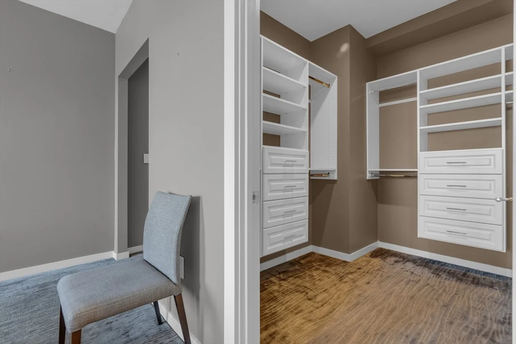 2 bed, 2 bath apartment for rent at 80 Broad St Unit PH1403, Boston Downtown — photo 15 of 18