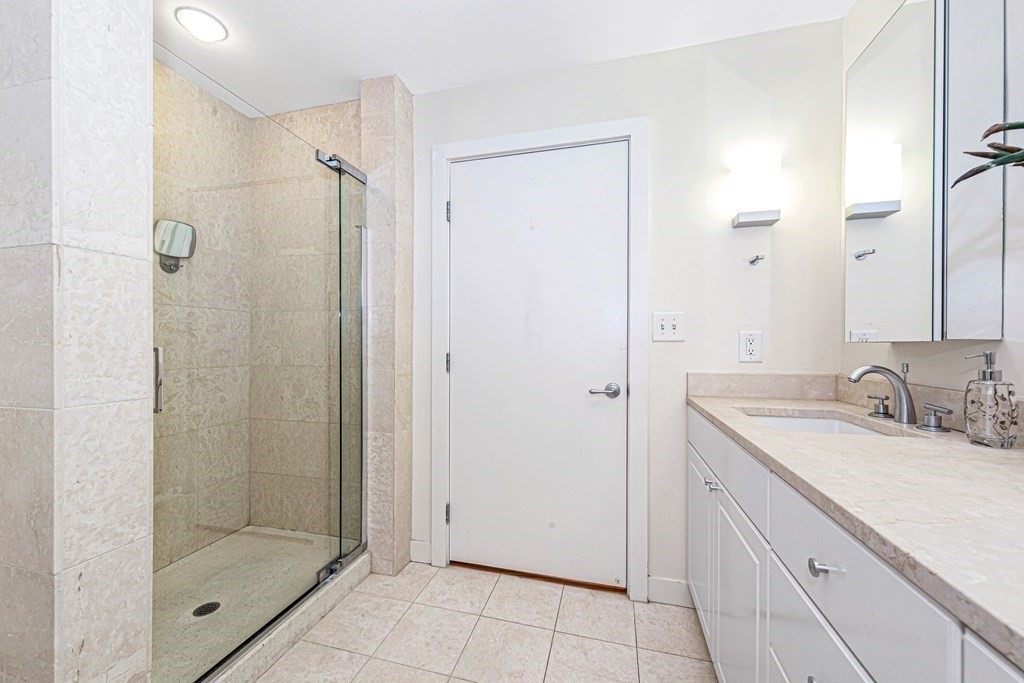 2 bed, 2 bath apartment for rent at 80 Broad Unit 1004, Waterfront — photo 17 of 27